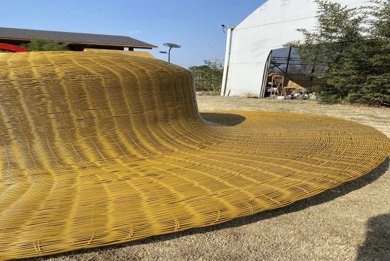 探索艺术与自然的和谐：水滴涟漪扩散雕塑的美学魅力