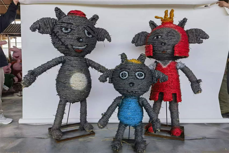 探索川剧变脸艺术：川剧变脸主题雕塑的文化与魅力